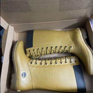 Timberland Rain Boots!!